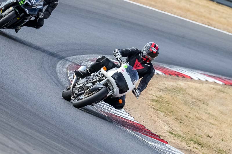 enduro digital images;event digital images;eventdigitalimages;no limits trackdays;peter wileman photography;racing digital images;snetterton;snetterton no limits trackday;snetterton photographs;snetterton trackday photographs;trackday digital images;trackday photos